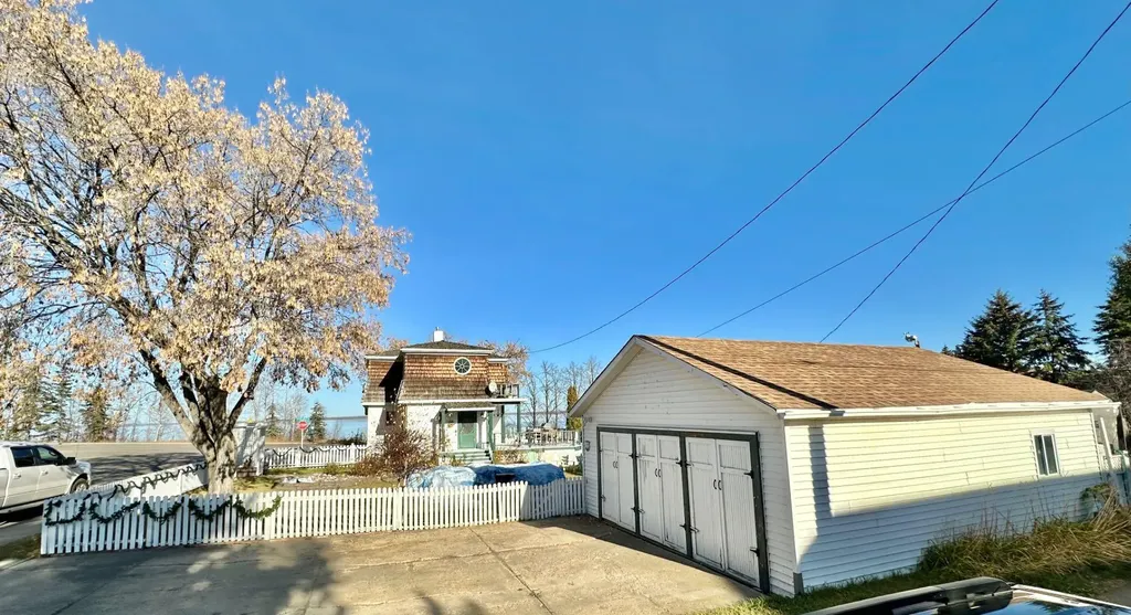 10123 Churchill Drive Lac La Biche AB T0A 2C0