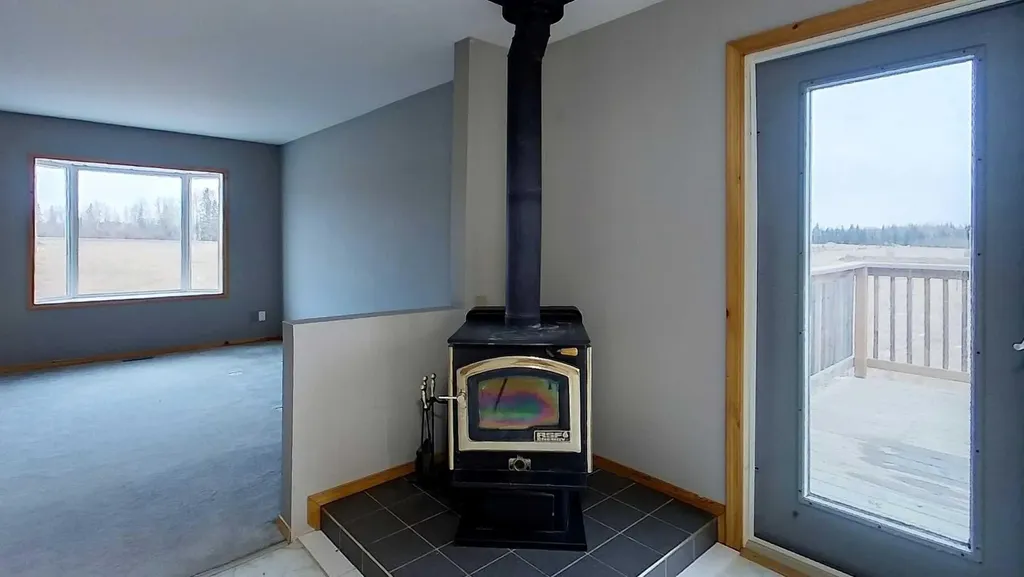 53525C Range Road 175 Rural Yellowhead County AB T7E 3L7