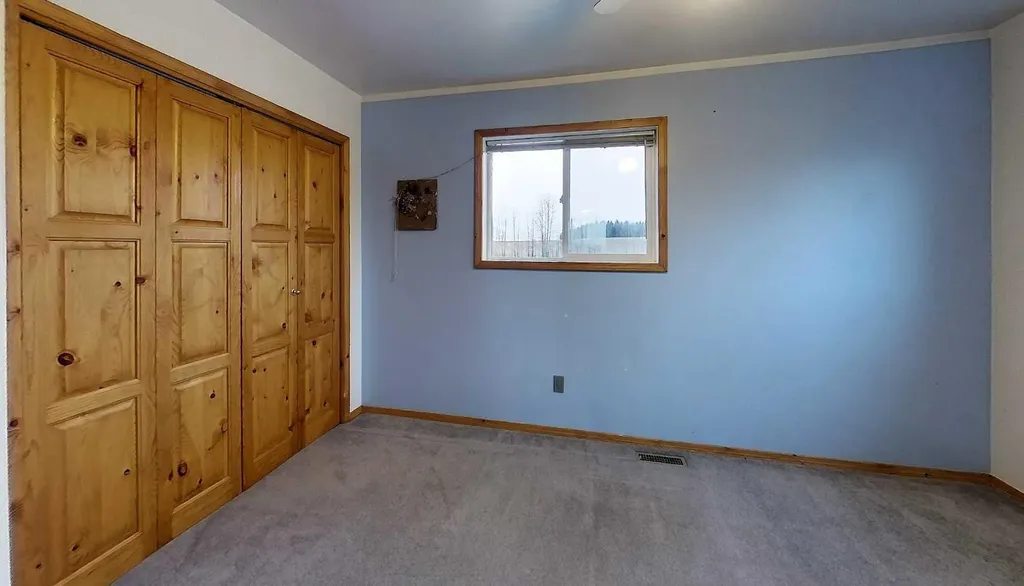 53525C Range Road 175 Rural Yellowhead County AB T7E 3L7