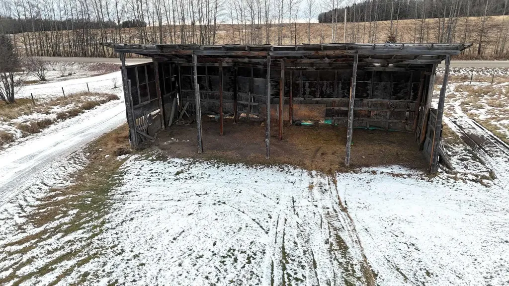 53525C Range Road 175 Rural Yellowhead County AB T7E 3L7
