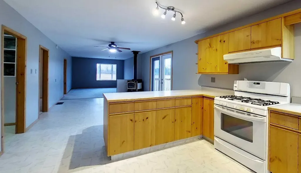53525C Range Road 175 Rural Yellowhead County AB T7E 3L7