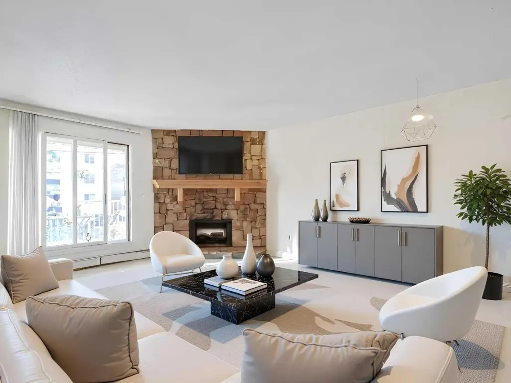 1625 14 Avenue SW Calgary AB T3C 0W6
