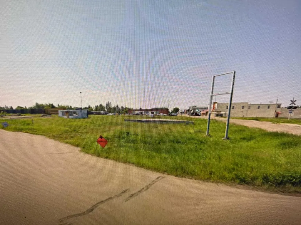 4919 52 Avenue Mayerthorpe AB T0E1N0