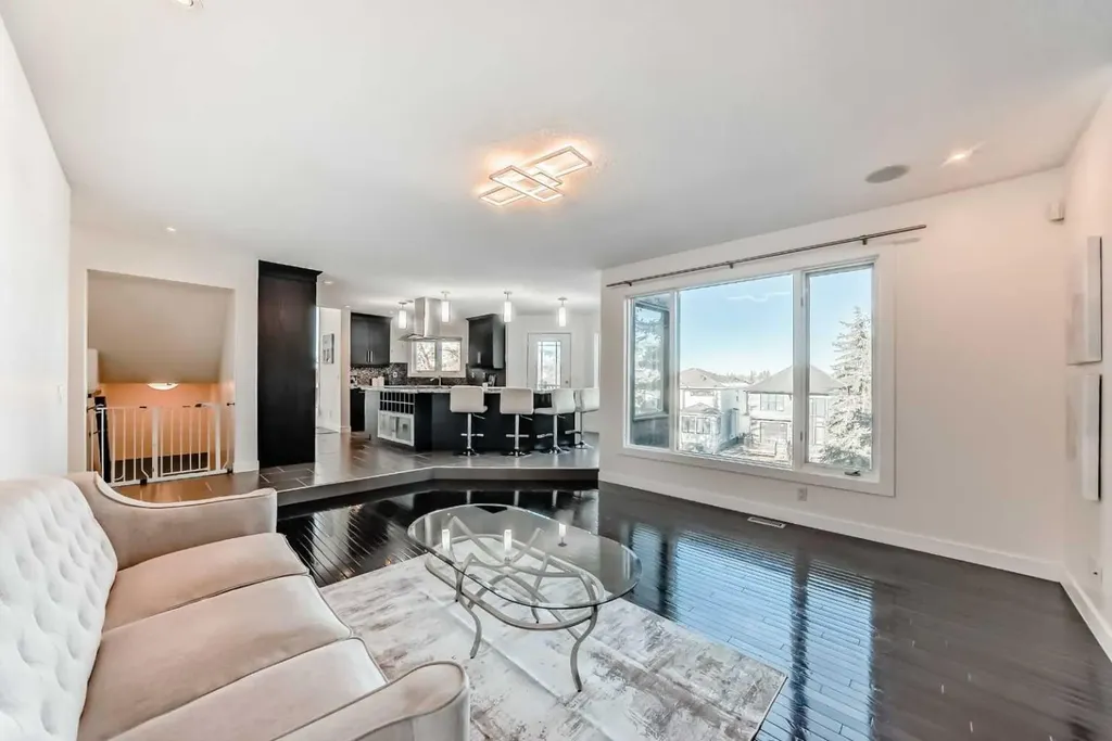 1396 Shawnee Road SW Calgary AB T2Y 2H1