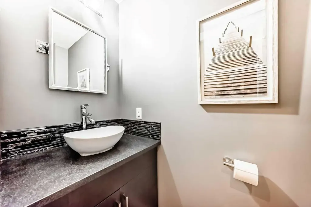 1396 Shawnee Road SW Calgary AB T2Y 2H1