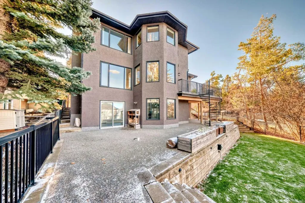 1396 Shawnee Road SW Calgary AB T2Y 2H1
