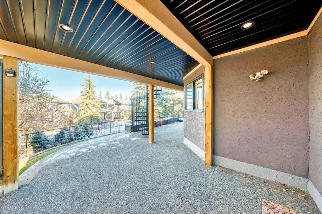 1396 Shawnee Road SW Calgary AB T2Y 2H1