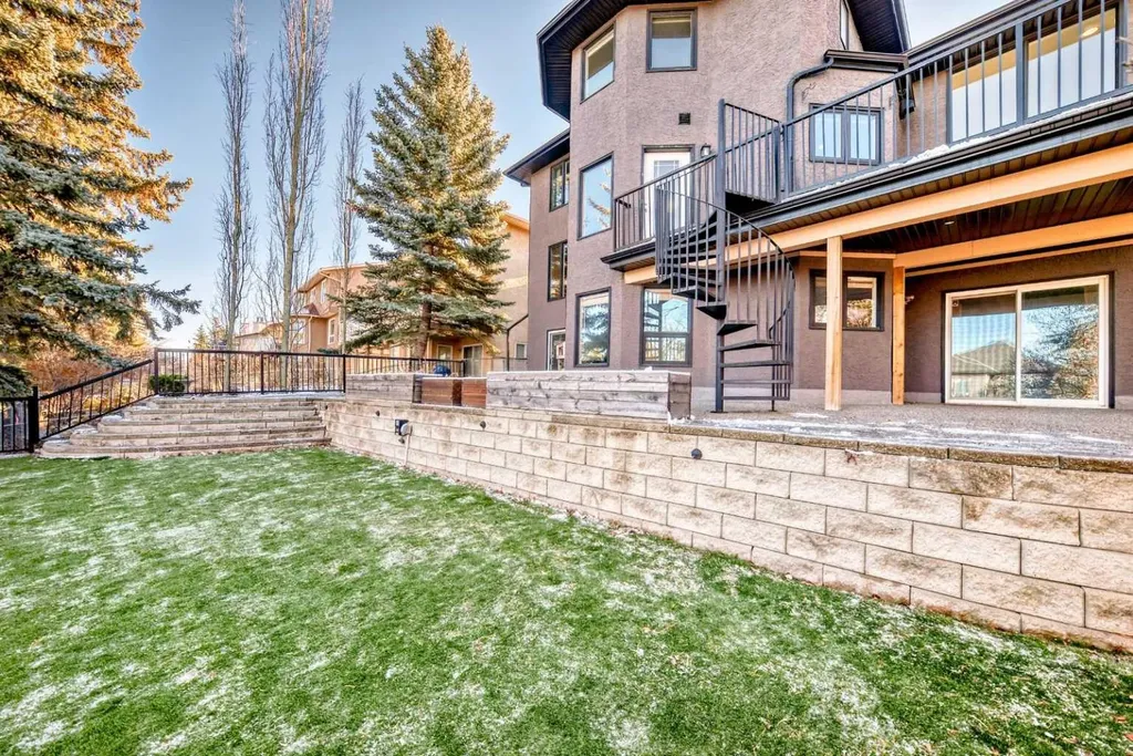 1396 Shawnee Road SW Calgary AB T2Y 2H1
