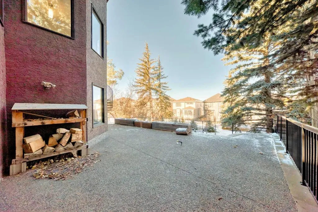 1396 Shawnee Road SW Calgary AB T2Y 2H1
