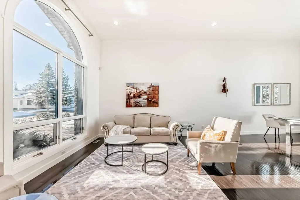 1396 Shawnee Road SW Calgary AB T2Y 2H1