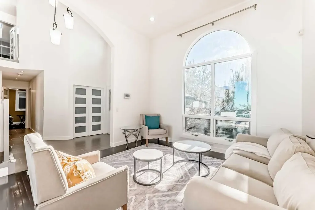 1396 Shawnee Road SW Calgary AB T2Y 2H1