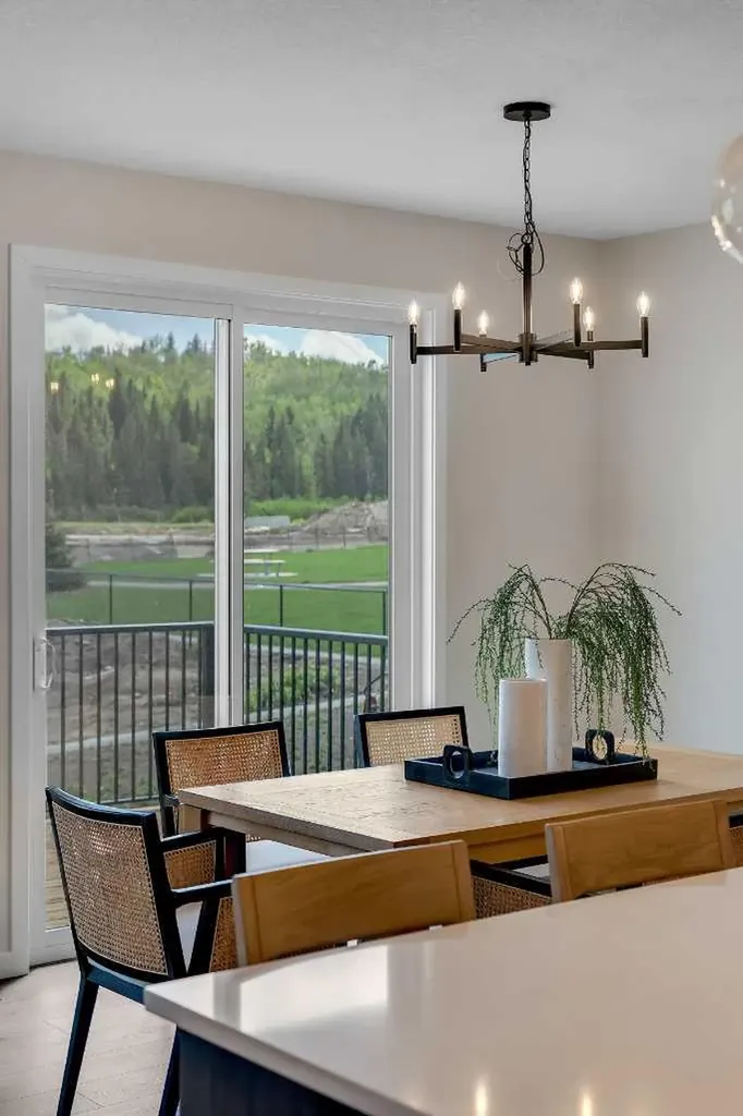 108 Creekview Manor SW Calgary AB T2X 4Y1