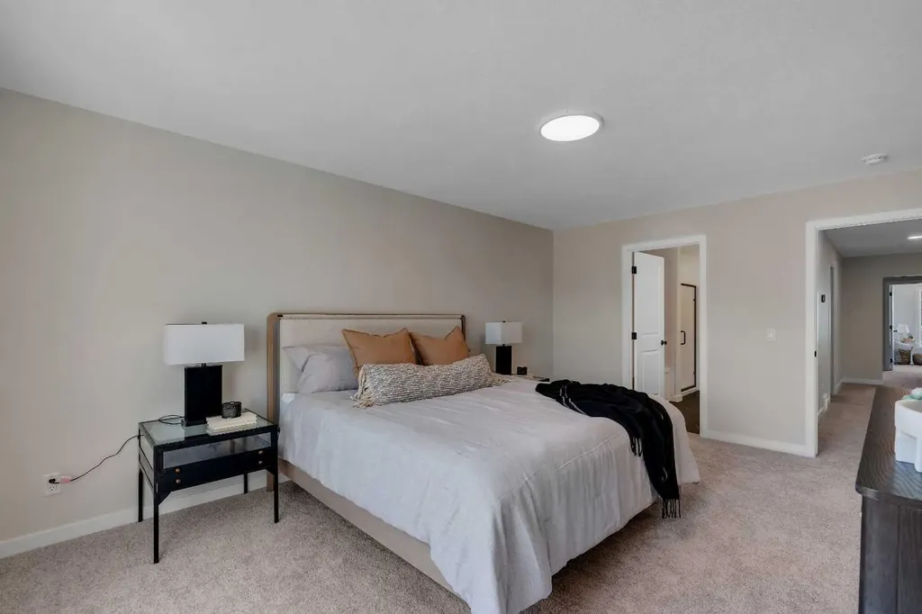 108 Creekview Manor SW Calgary AB T2X 4Y1
