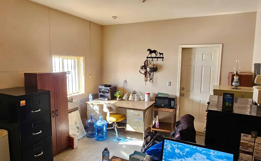 5116 51 Avenue Meeting Creek AB T0B 2Z0