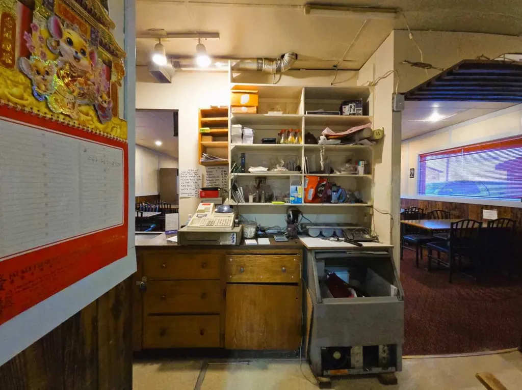 102 Railway Avenue E Duchess AB T2E 0Z0