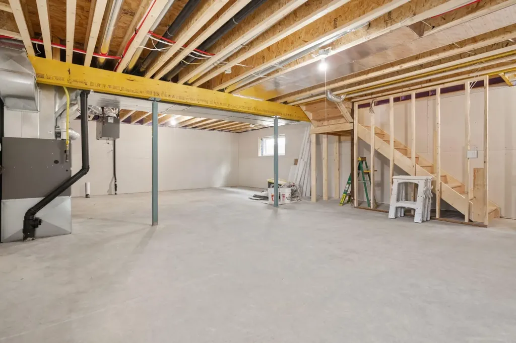 6319 26 Avenue Camrose AB T4V5L8