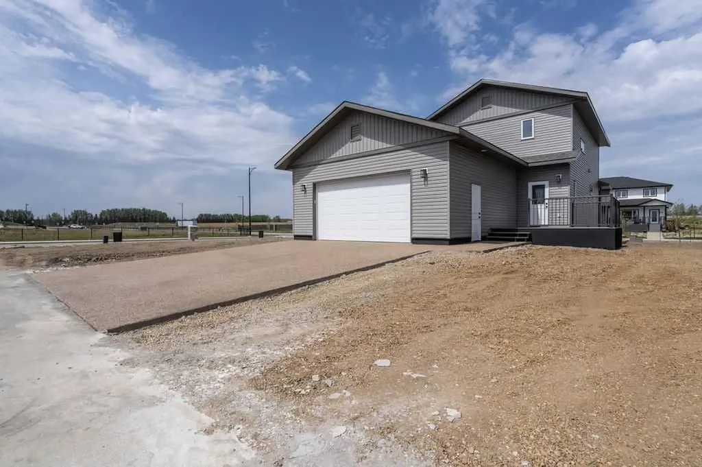 6319 26 Avenue Camrose AB T4V5L8