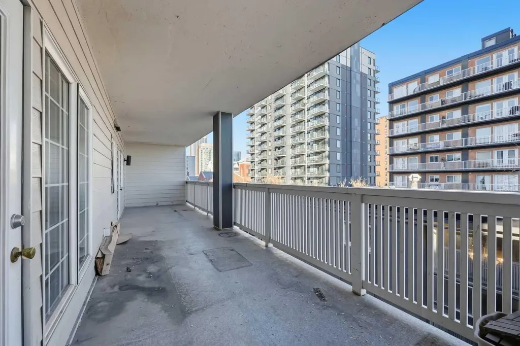 820 15 Avenue SW Calgary AB T2R 0S1