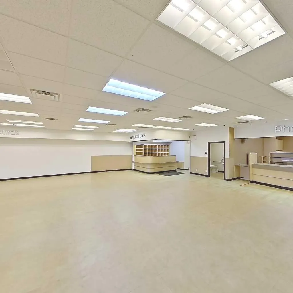 5112 50 Street Whitecourt AB T7S 1V4