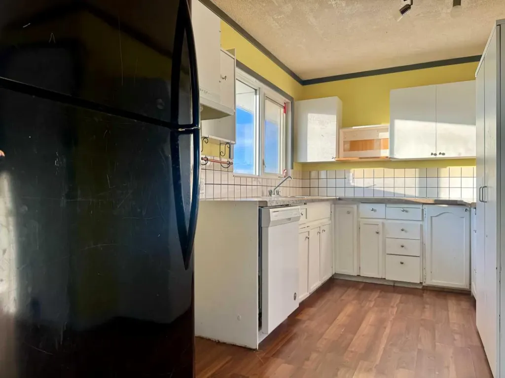 5004 35 Avenue Valleyview AB T0H 3N0