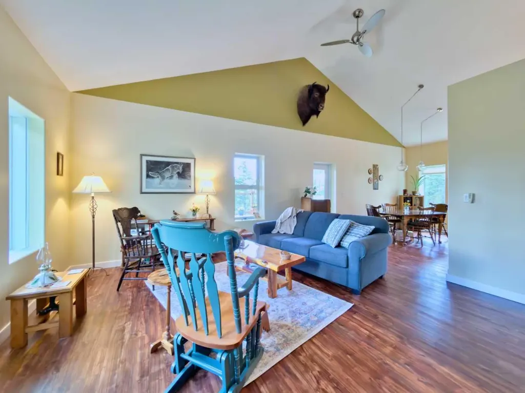 109 Adanac Rise Hillcrest AB T0K 1C0