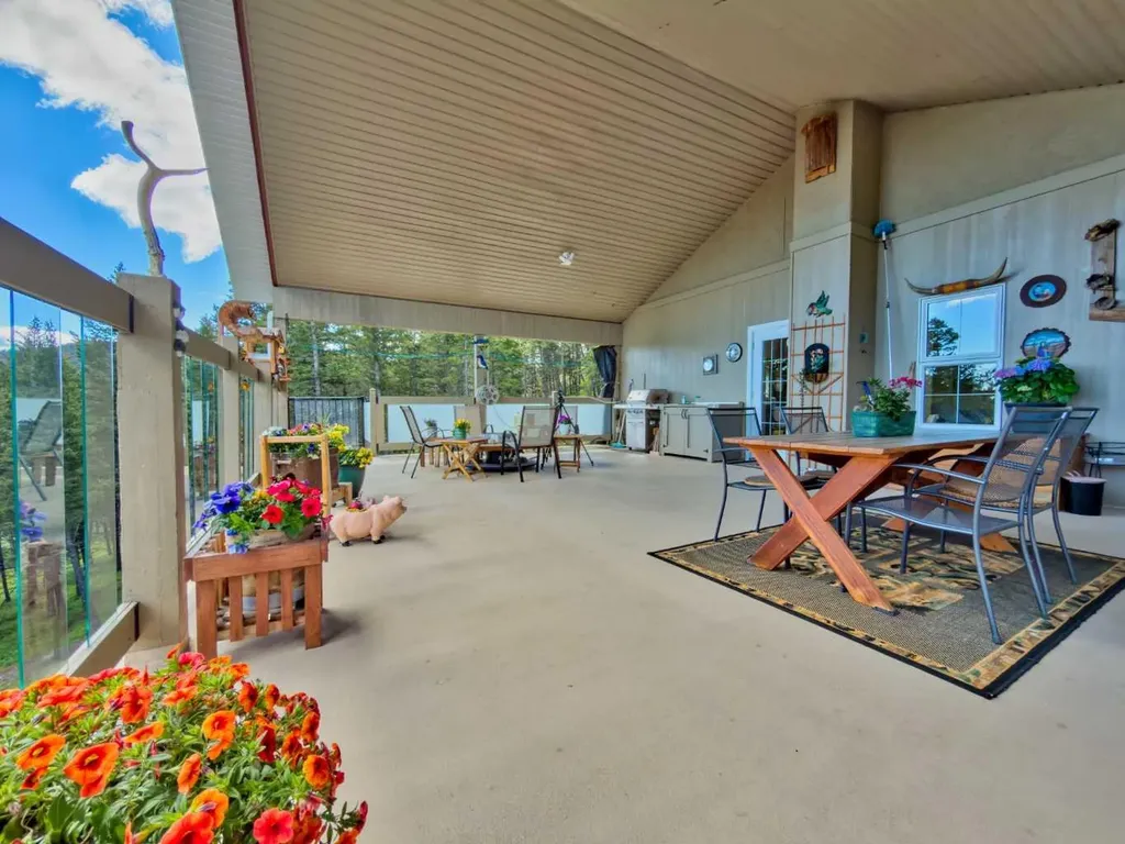 109 Adanac Rise Hillcrest AB T0K 1C0