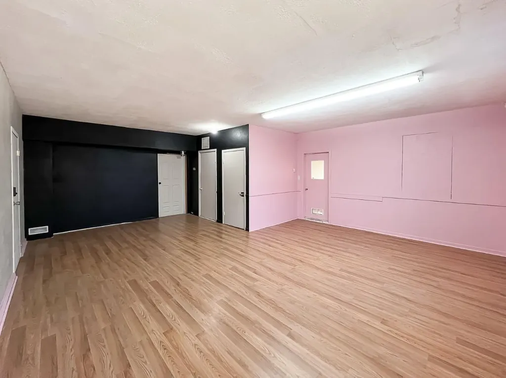 8 Railway Avenue NE Falher AB T0H 1M0