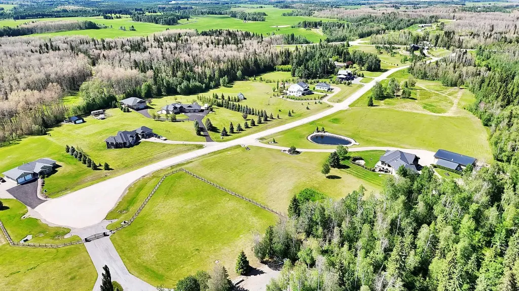21 Hidden Valley Close Rural Clearwater County AB T4T2A2