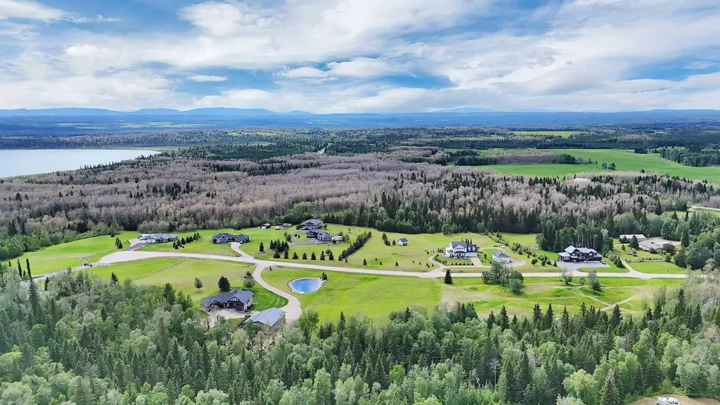 21 Hidden Valley Close Rural Clearwater County AB T4T2A2