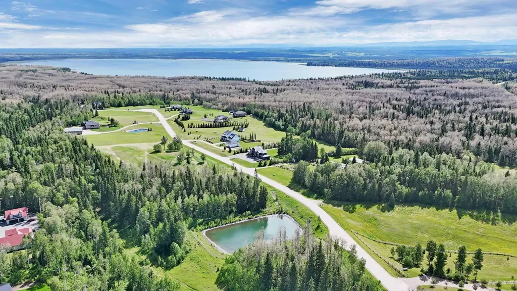 21 Hidden Valley Close Rural Clearwater County AB T4T2A2