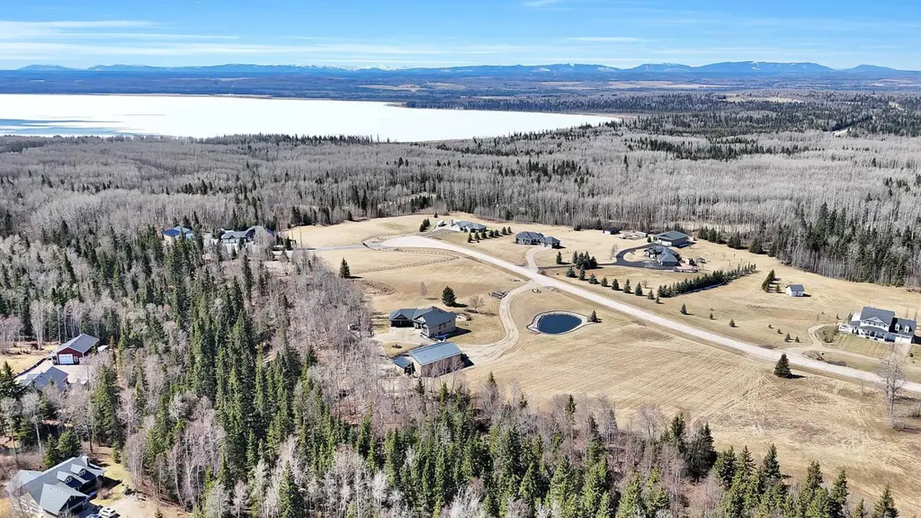 21 Hidden Valley Close Rural Clearwater County AB T4T2A2