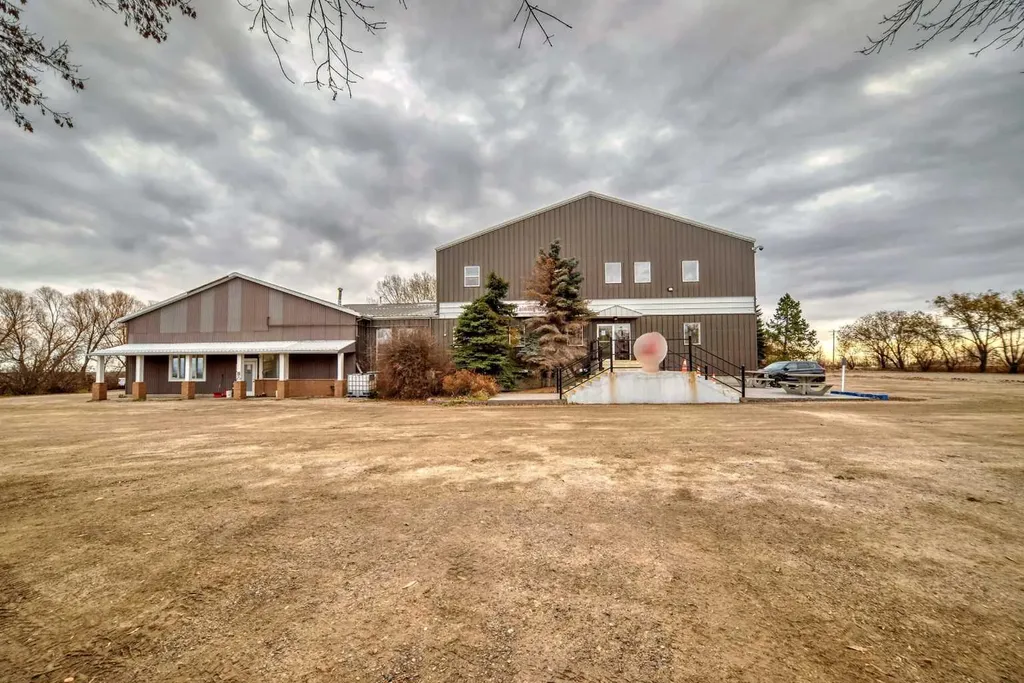 Township Road 240 Rural Wheatland County AB T1P 0R5