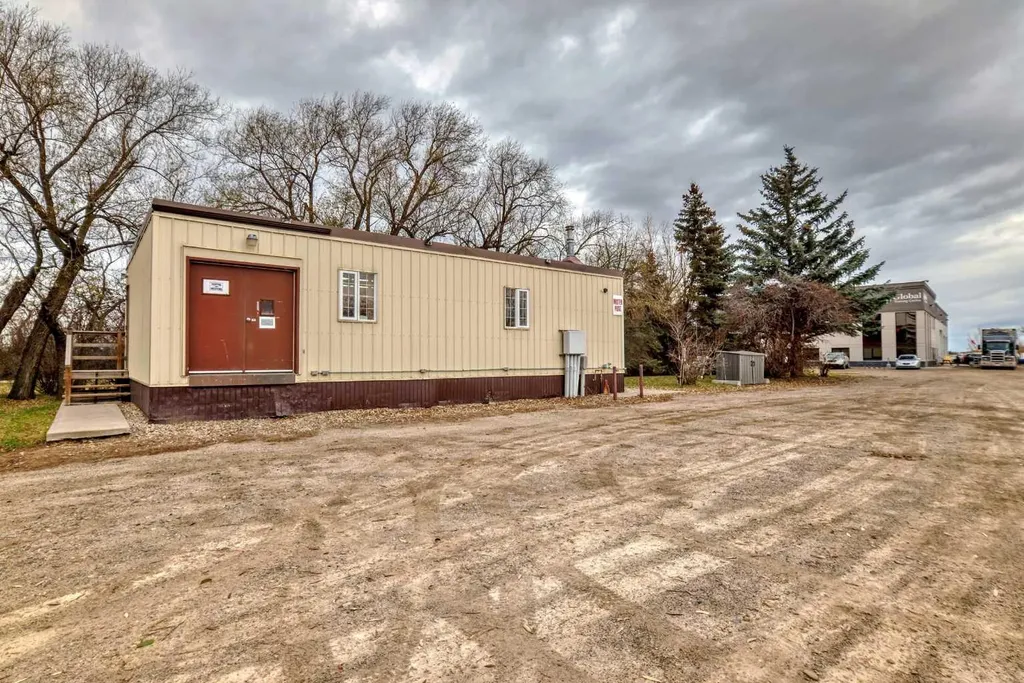 Township Road 240 Rural Wheatland County AB T1P 0R5