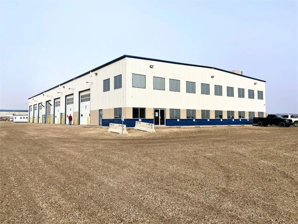 8701 102 Street Clairmont AB T8X 5G8