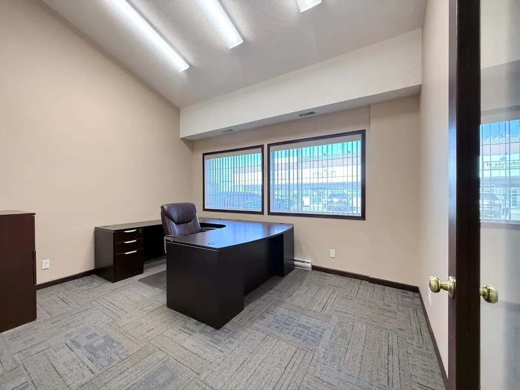 9824 97 Avenue Grande Prairie AB T8V 7K2