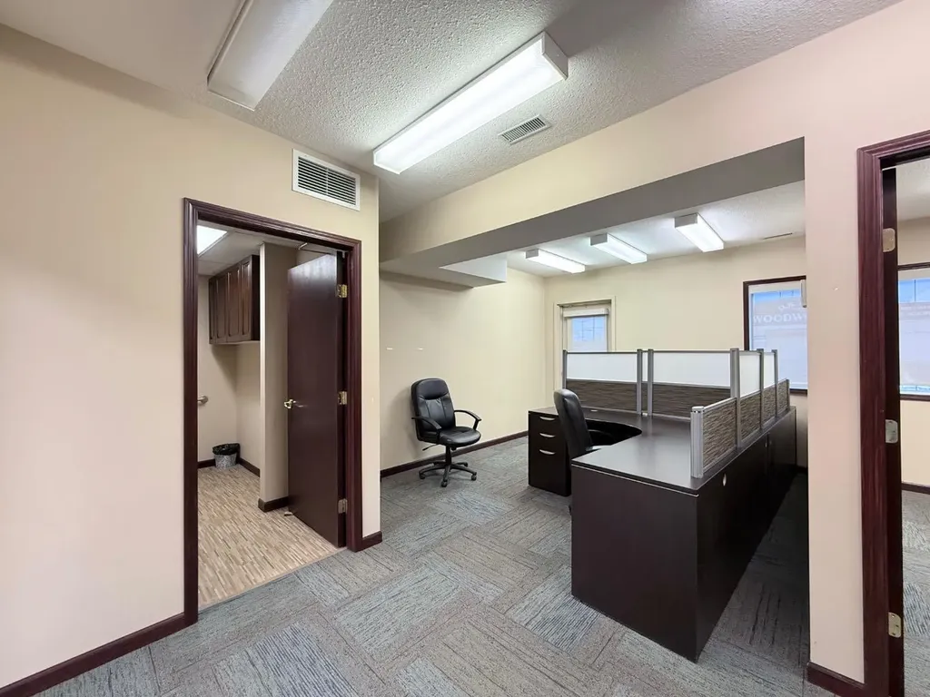 9824 97 Avenue Grande Prairie AB T8V 7K2