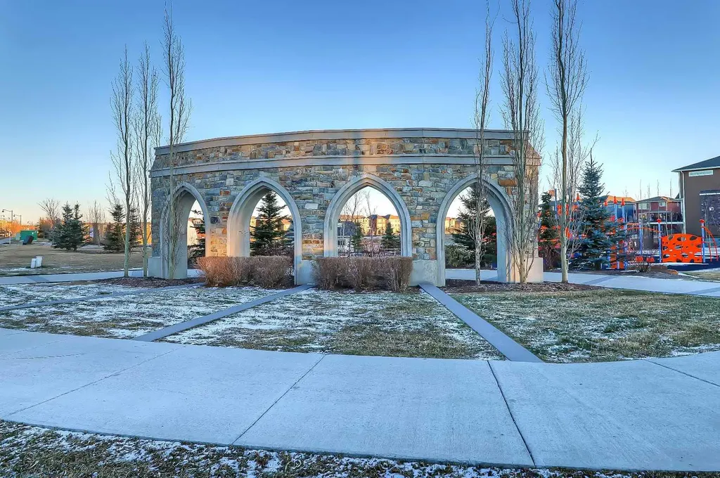 138 Legacy Forest Heights SE Calgary AB T2X 5G1