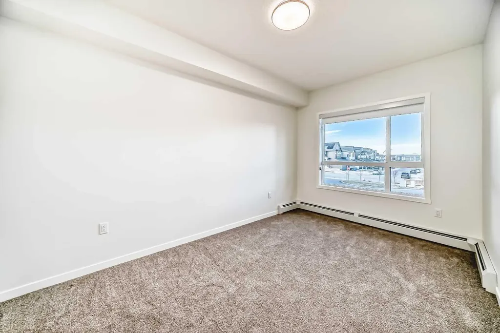 245 Edith Place NW Calgary AB T3R 2M7