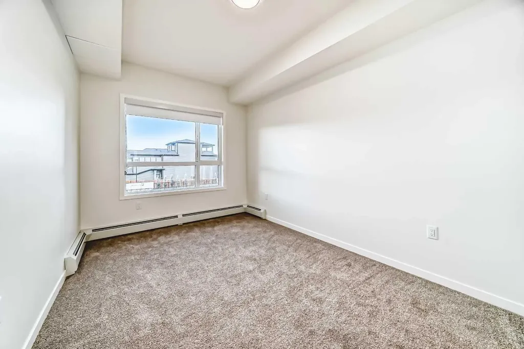 245 Edith Place NW Calgary AB T3R 2M7