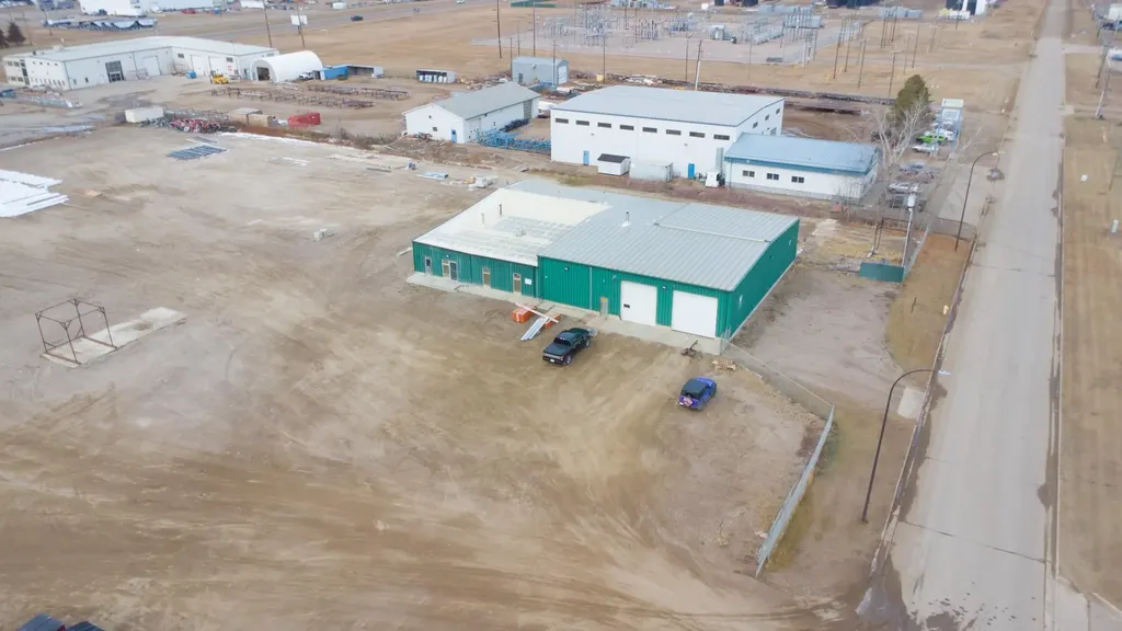 5520 59 Avenue Lloydminster AB T9V 0C7