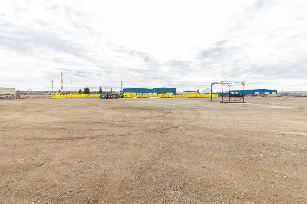 5520 59 Avenue Lloydminster AB T9V 0C7
