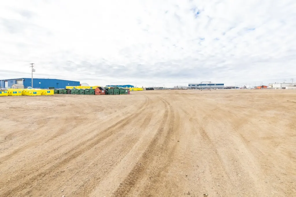 5520 59 Avenue Lloydminster AB T9V 0C7