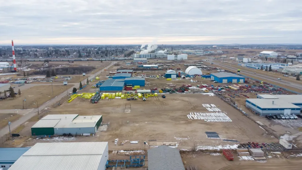 5520 59 Avenue Lloydminster AB T9V 0C7