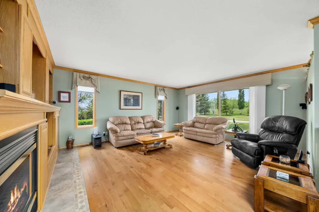 270168 Range Road 283 Rural Rocky View County AB T4A2S9