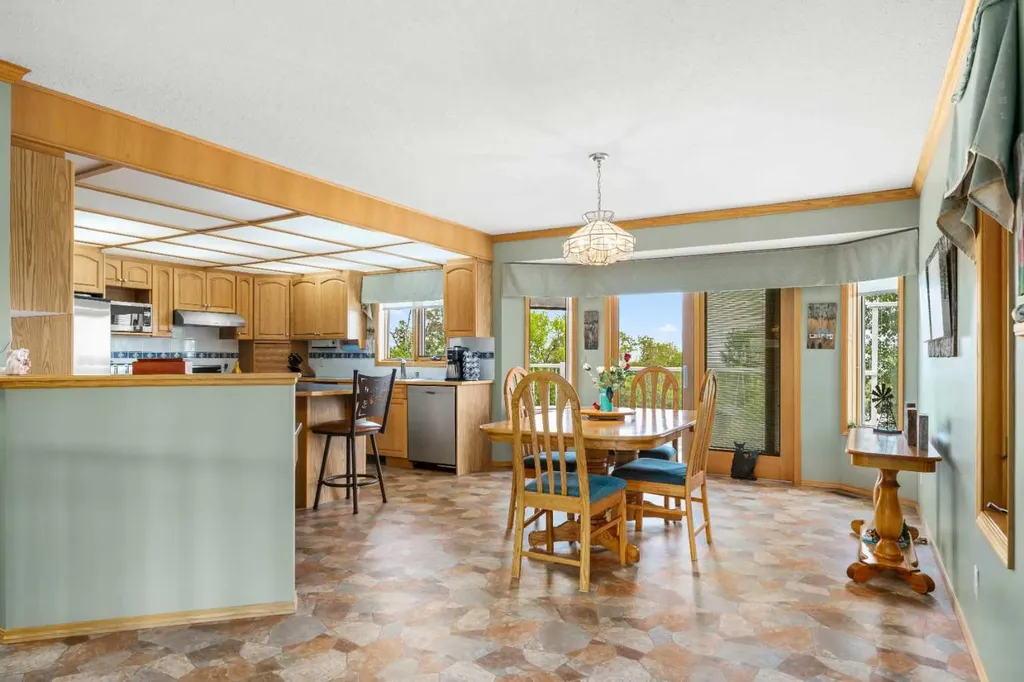 270168 Range Road 283 Rural Rocky View County AB T4A2S9