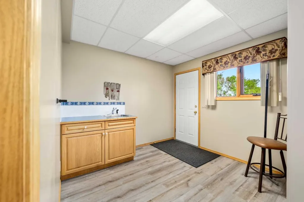 270168 Range Road 283 Rural Rocky View County AB T4A2S9