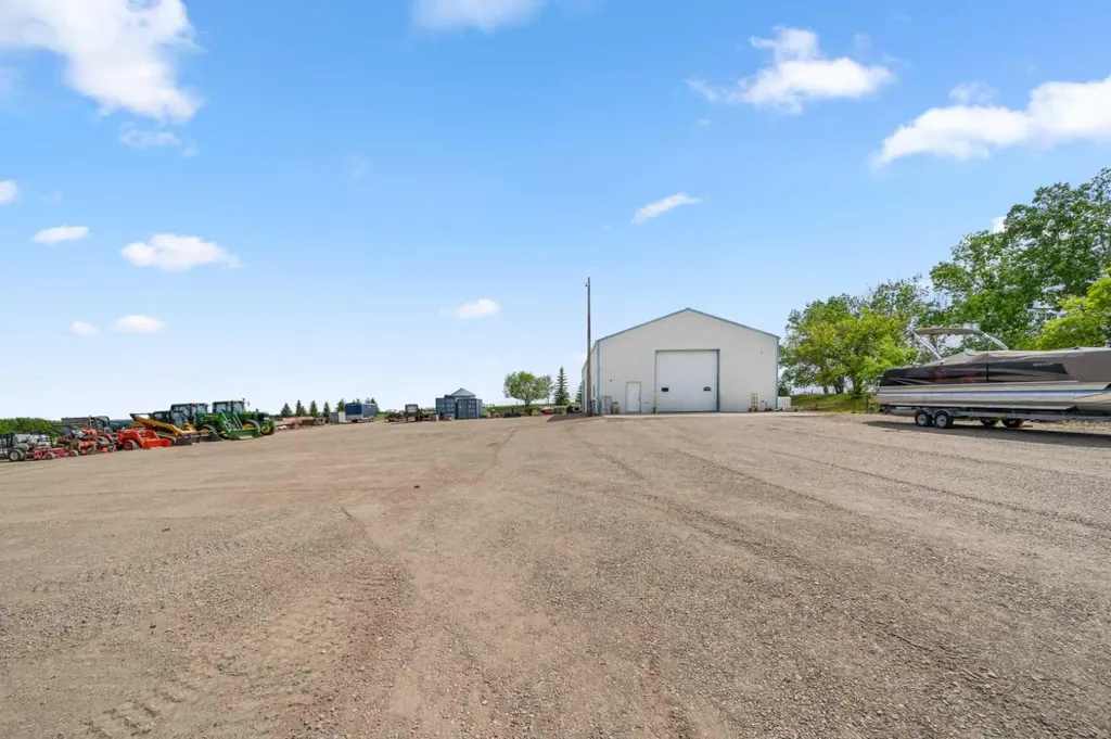 270168 Range Road 283 Rural Rocky View County AB T4A2S9