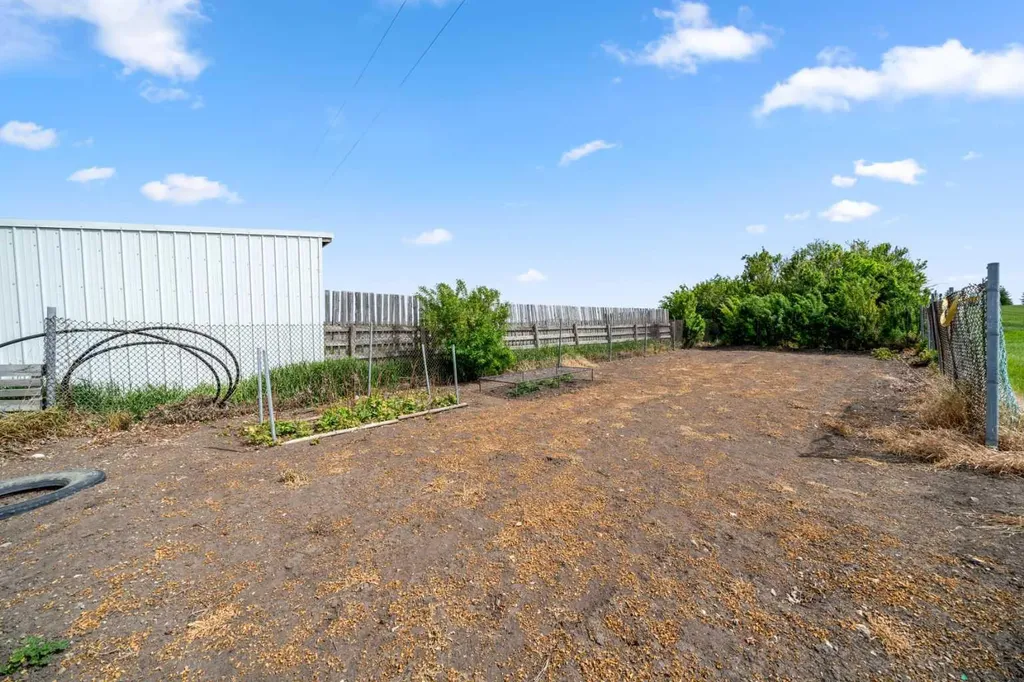 270168 Range Road 283 Rural Rocky View County AB T4A2S9