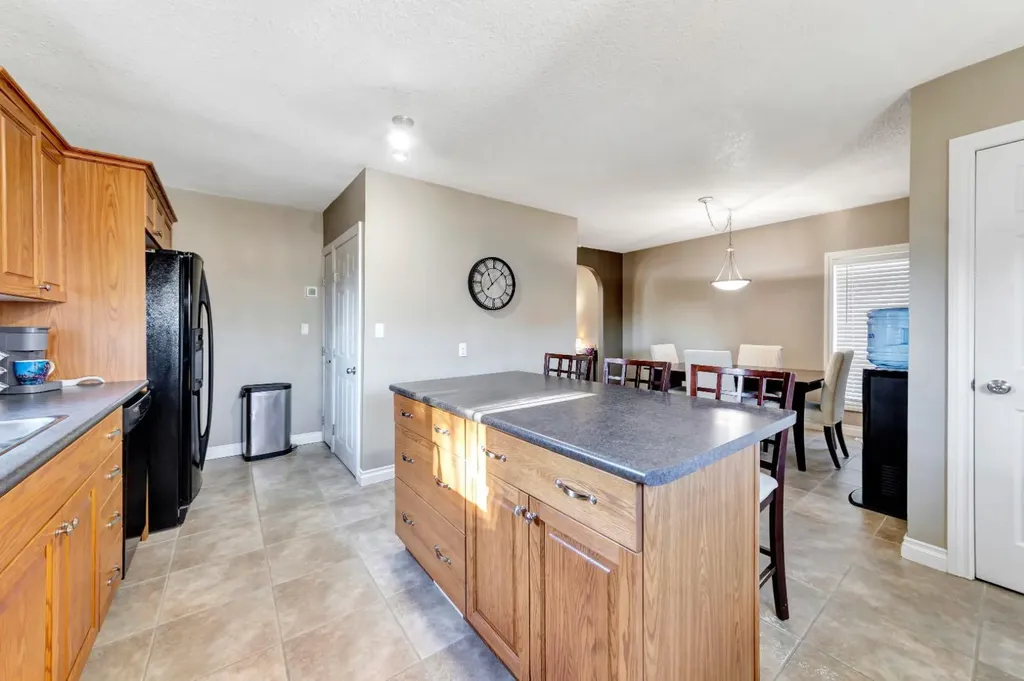 105 1st Avenue West Waseca SK S0M 3A0