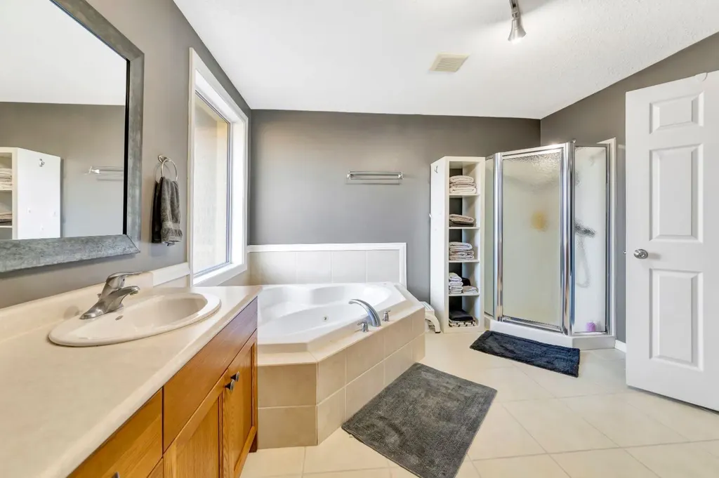 105 1st Avenue West Waseca SK S0M 3A0